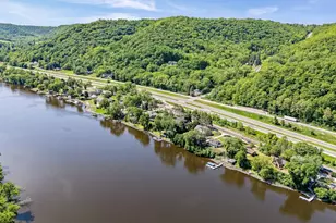 25066 Gull Ln, Winona, MN 55987 - Photo 7