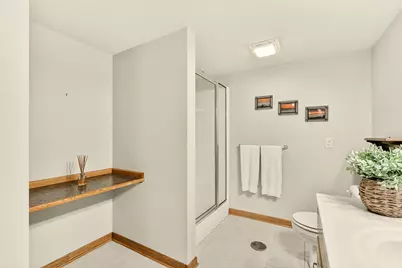 906 Bucknell Boulevard SE, Stewartville, MN 55976 - Photo 31