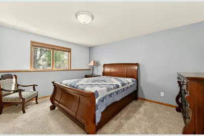 906 Bucknell Boulevard SE, Stewartville, MN 55976 - Photo 29