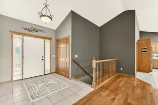 906 Bucknell Blvd SE, Stewartville, MN 55976 - Photo 3