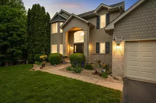 705 Granite Dr, Eagan, MN 55123 - Photo 5
