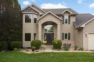 705 Granite Dr, Eagan, MN 55123 - Photo 3