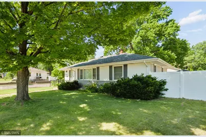 5101 Sheridan Avenue N, Minneapolis, MN 55430 - Photo 3