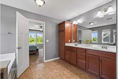 998 Inspiration Parkway N, Bayport, MN 55003 - Photo 25