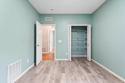 1680 Oakbrooke Court, Eagan, MN 55122 - Photo 33