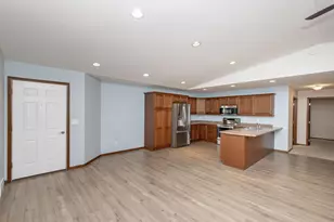 4688 44th Ave S, Fargo, ND 58104 - Photo 5