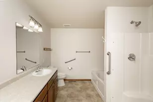 4688 44th Ave S, Fargo, ND 58104 - Photo 17