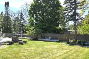 8009 Edgewood Ave N, Brooklyn Park, MN 55445 - Photo 23