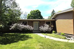 8009 Edgewood Ave N, Brooklyn Park, MN 55445 - Photo 3
