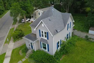 410 Frank Hall Dr, Albert Lea, MN 56007 - Photo 1