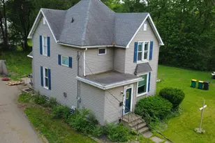 410 Frank Hall Dr, Albert Lea, MN 56007 - Photo 3