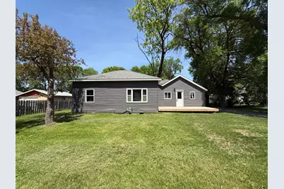 1514 Trott Avenue SW, Willmar, MN 56201 - Photo 1