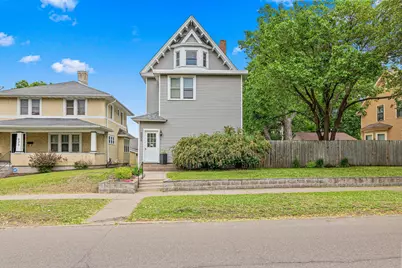 228 Victoria Street N, Saint Paul, MN 55104 - Photo 1