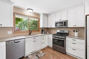 10045 Hemlock Ln N, Maple Grove, MN 55369 - Photo 9