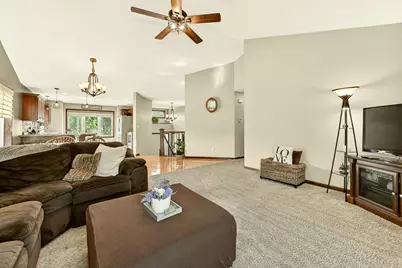 1983 Fieldstone Road SW, Rochester, MN 55902 - Photo 9
