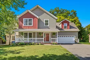 3915 Zane Ave N, Robbinsdale, MN 55422 - Photo 1