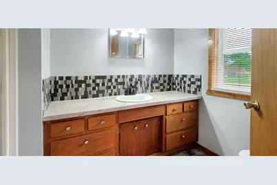 562 South Street, Wabasso, MN 56293 - Photo 17