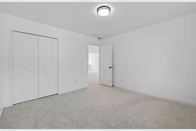 714 E Hawthorne Avenue E, Saint Paul, MN 55106 - Photo 23