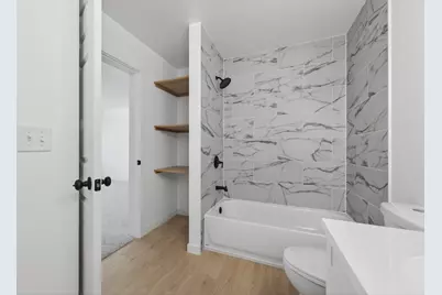 714 E Hawthorne Avenue E, Saint Paul, MN 55106 - Photo 15