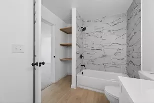 714 E Hawthorne Ave E, Saint Paul, MN 55106 - Photo 15