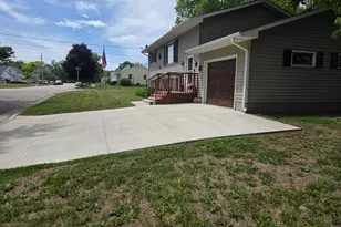 301 SE Fremont St, Brownsdale, MN 55918 - Photo 29