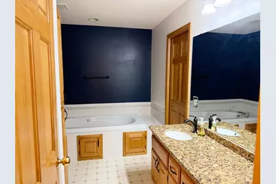 2533 Montana Avenue E, Maplewood, MN 55119 - Photo 19