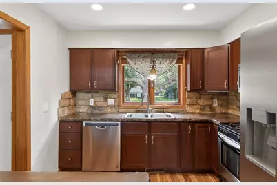 15264 92nd Place N, Maple Grove, MN 55369 - Photo 33