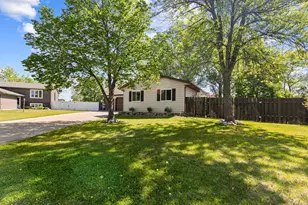 2954 Heatherwood Cir S, Moorhead, MN 56560 - Photo 3