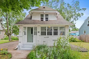 1221 4th St E, Saint Paul, MN 55106 - Photo 1