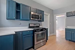 937 Thomas Ave, Saint Paul, MN 55104 - Photo 9