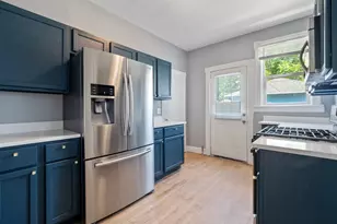 937 Thomas Ave, Saint Paul, MN 55104 - Photo 7