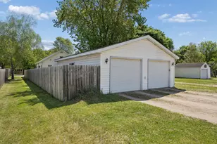 407 Red River Ave S, Cold Spring, MN 56320 - Photo 29