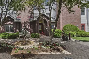 7400 Edinborough Way, Edina, MN 55435 - Photo 33