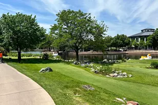 7400 Edinborough Way, Edina, MN 55435 - Photo 35