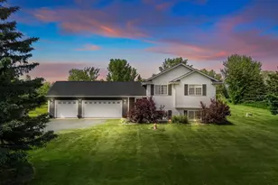 1418 130th Ave, New Richmond, WI 54017 - Photo 1