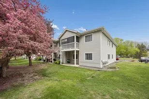 4050 Maureen Dr NE, Columbia Heights, MN 55421 - Photo 17