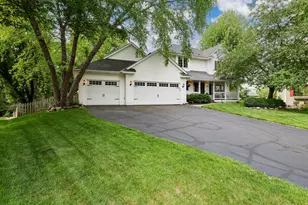 8761 Inverness Rd, Woodbury, MN 55125 - Photo 37