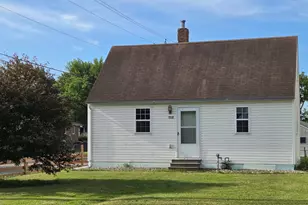 1501 7th Ave NW, Austin, MN 55912 - Photo 1