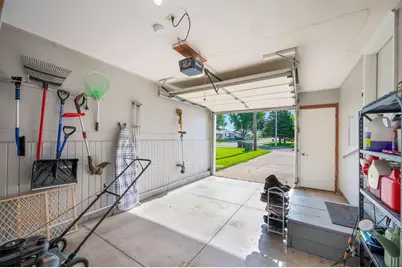 614 Highland Avenue, Fairmont, MN 56031 - Photo 31