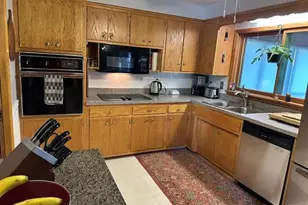 765 Rose Pl, Roseville, MN 55113 - Photo 7