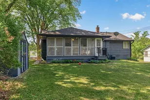 765 Rose Pl, Roseville, MN 55113 - Photo 31