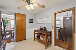765 Rose Pl, Roseville, MN 55113 - Photo 13