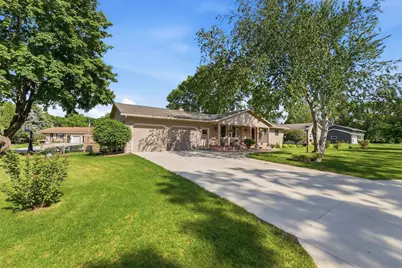 1709 6th Street SW, Willmar, MN 56201 - Photo 5
