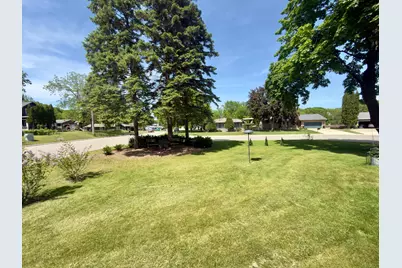 1709 6th Street SW, Willmar, MN 56201 - Photo 5