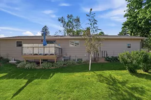 1709 6th St SW, Willmar, MN 56201 - Photo 11