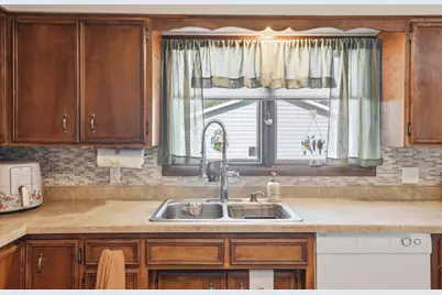 1709 6th Street SW, Willmar, MN 56201 - Photo 21