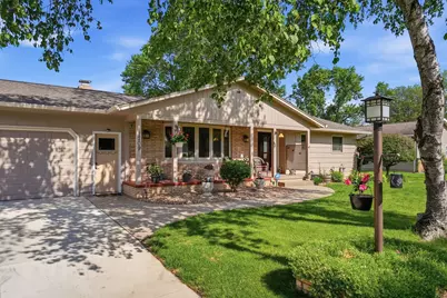 1709 6th Street SW, Willmar, MN 56201 - Photo 3