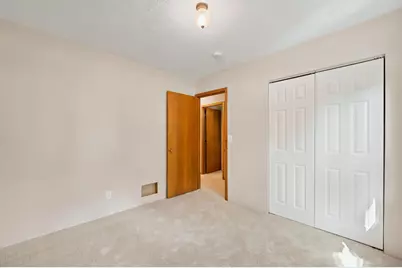8009 W 104th Street, Bloomington, MN 55438 - Photo 17