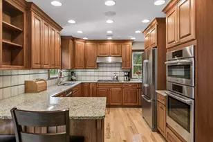 2744 Zenith Ave N, Robbinsdale, MN 55422 - Photo 9