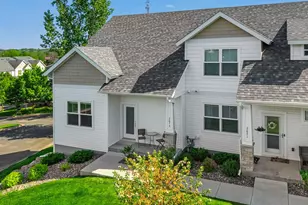 2673 New Century Pl E, Maplewood, MN 55119 - Photo 3